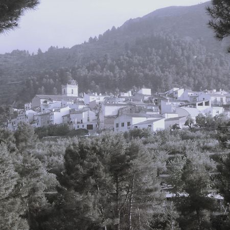 Alojamiento Rural El Metge Penaguila Exteriér fotografie